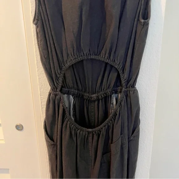 Black Linen Open Back Wide Leg Jumpsuit- Size XS - Picture 3 of 9